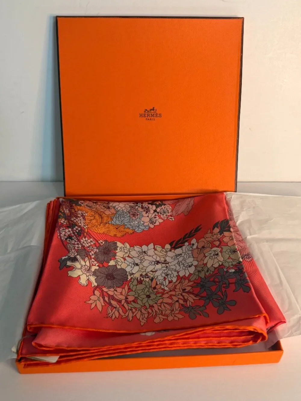 Hermès Robe Légère 90 Silk Scarf in Pink Rose